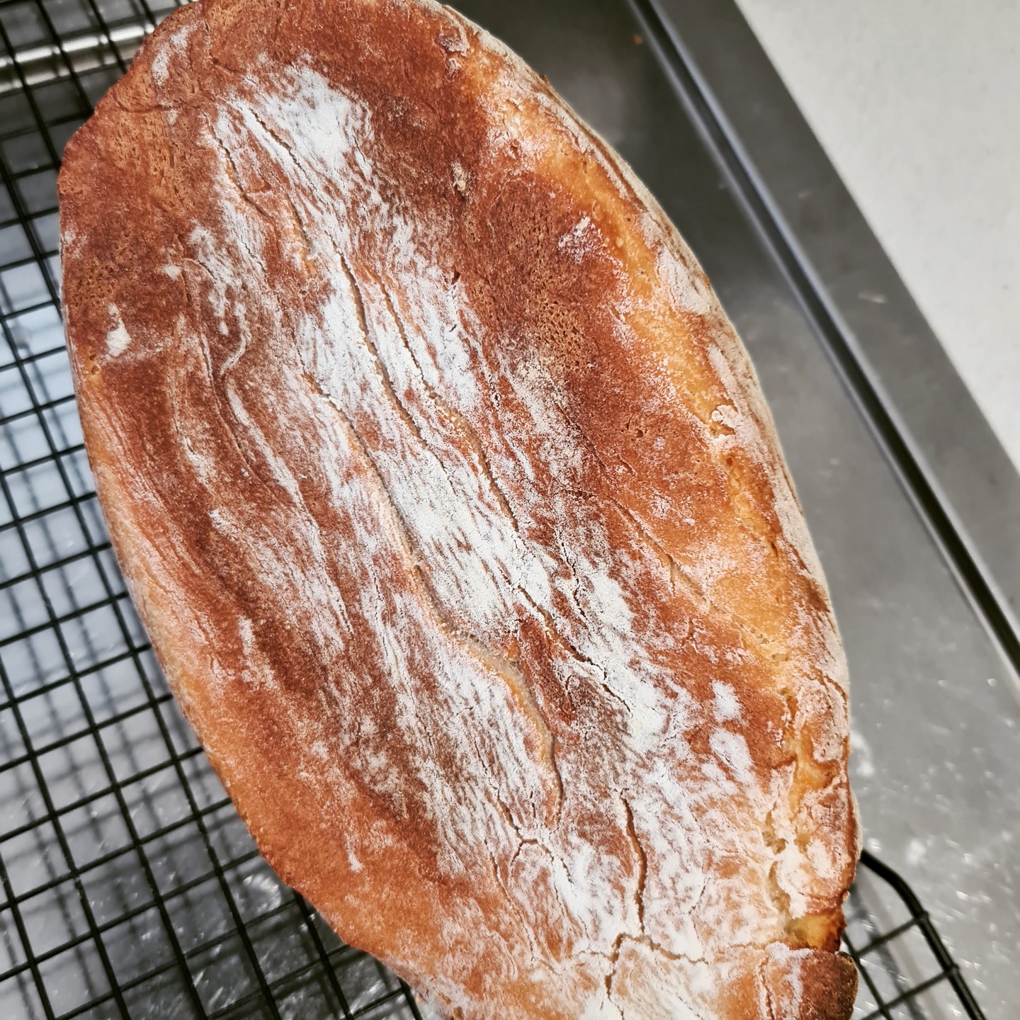 Cooked to perfection !!!! Crusty base. Tap the base, if firm and echoes its cooked!!

Ingredients used: 450g of quality baking flour , 330ml of water, 10g dry yeast, 1 tablespoon salt , 3 Tablespoons of STAMPA extra virgin olive oil. Ensure you allow to rise for approx 8 hours prior to cooking. After 8 hours roll to desired shape leave for 15-20mins then bake at 220 - 240 degrees depending on oven. This should take approx 35mins. Leave to cool down in warm oven. 
#eat #eatorganic #eathealthy #healthyfood #food #foodie