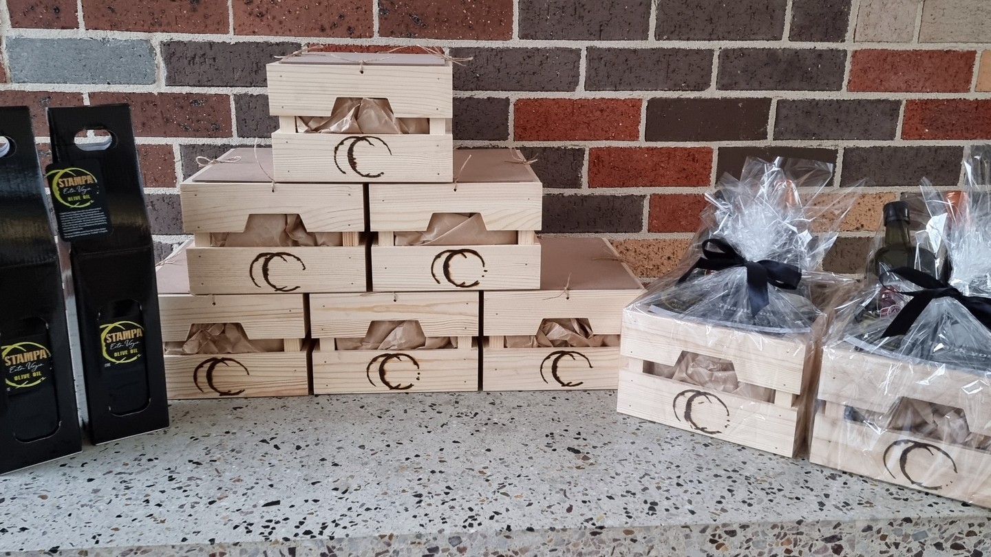 STAMPA packs ready for shipping !!!

#artisan #eatwell #oliveoil #presentescriativos #foodie #foodporn